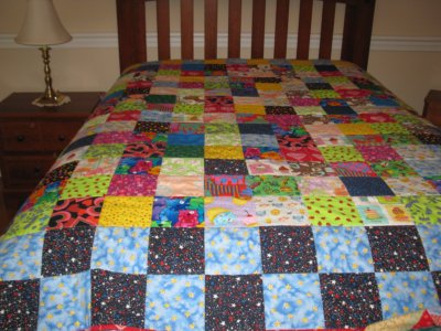 Kid's I Spy Quilt 2022